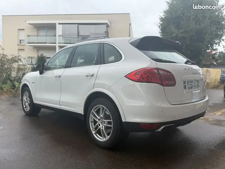 Porsche Cayenne 2013 photo 5