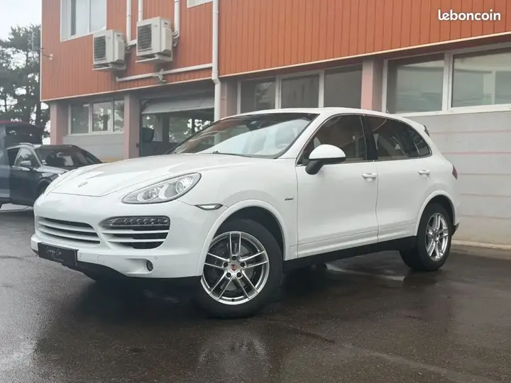 Porsche Cayenne 2013 photo 3