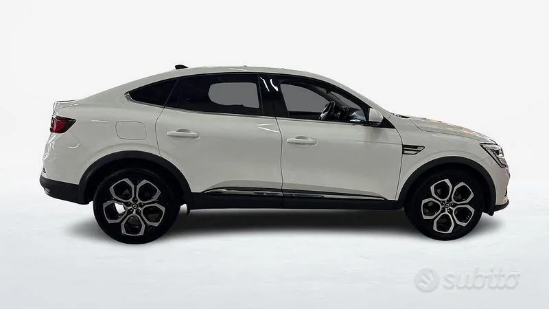 Renault Arkana 2023 photo 4