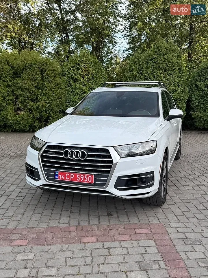 Audi Q7 2017 photo 3