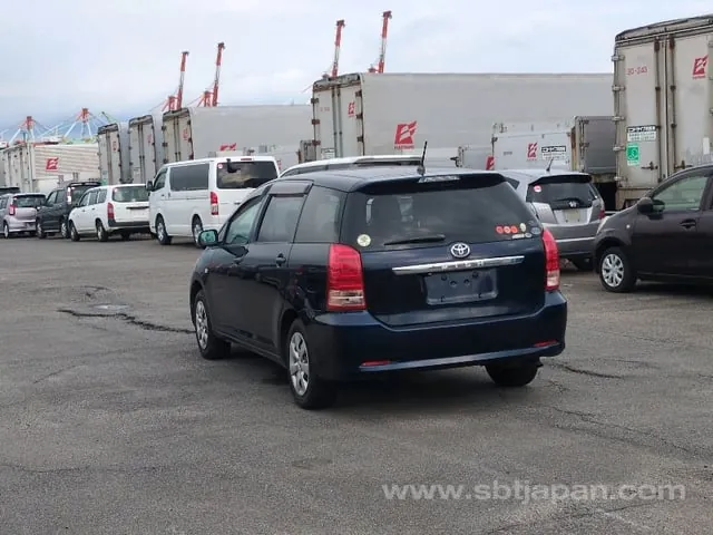 Toyota Wish 2008 photo 3