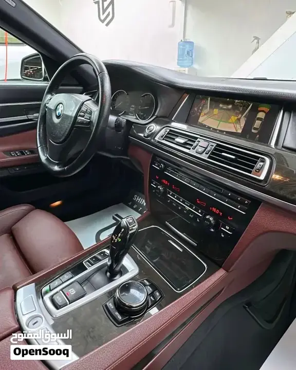 BMW 7 Series 2015 photo 4