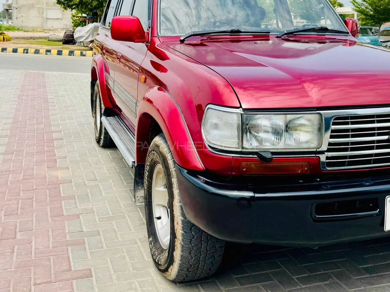 Toyota Land Cruiser