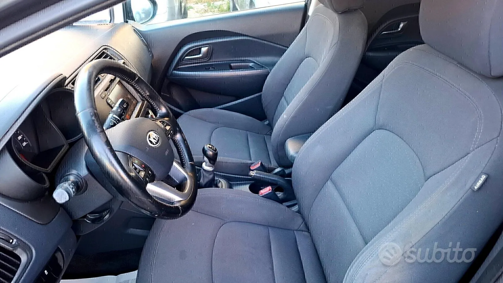 Kia Rio 2014 photo 5