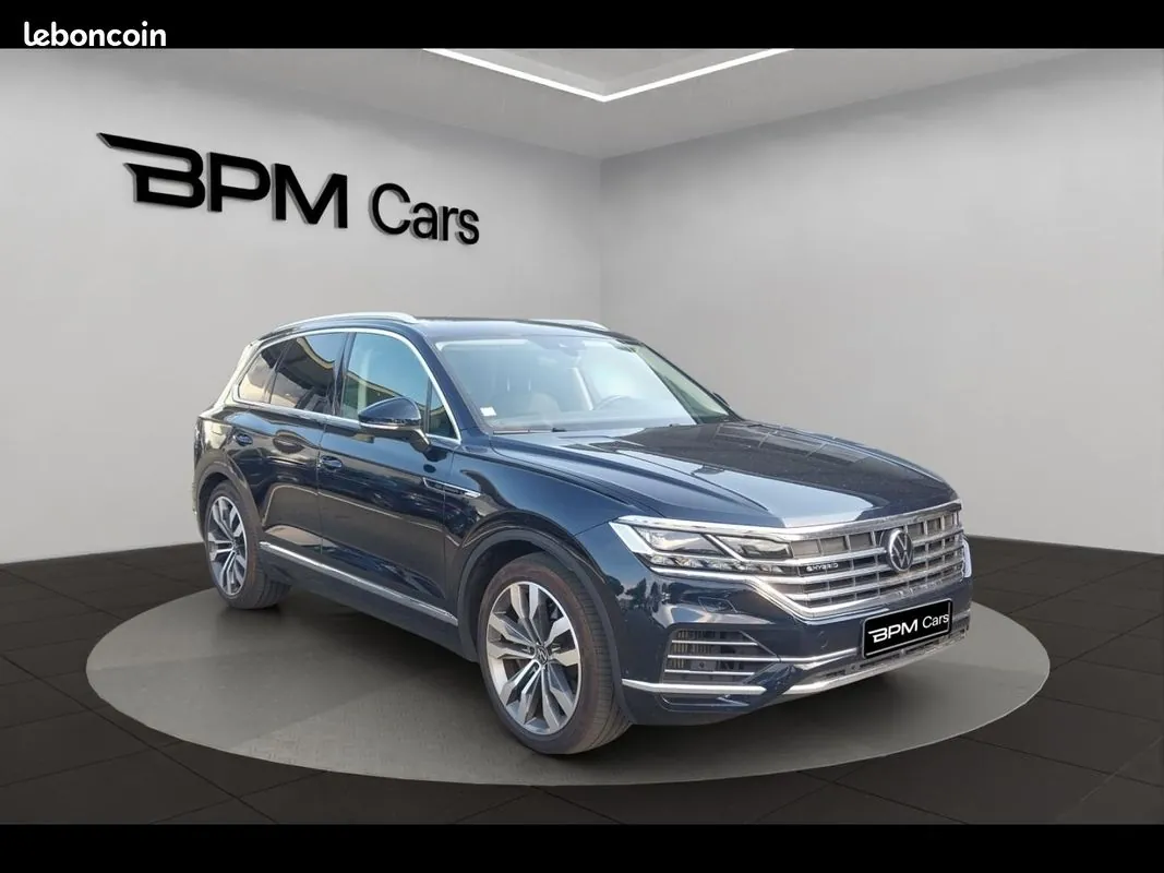 Volkswagen Touareg 2021 photo 3