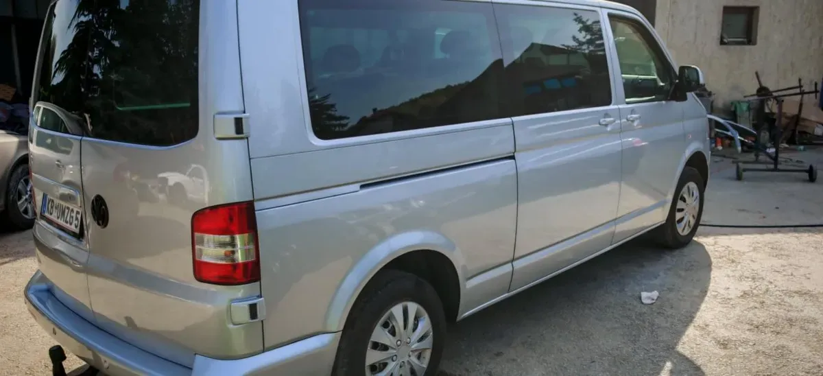 Volkswagen T5 2012 photo 3