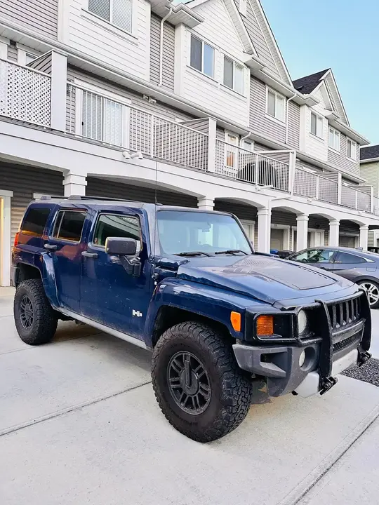 Hummer H3 2009 photo 4