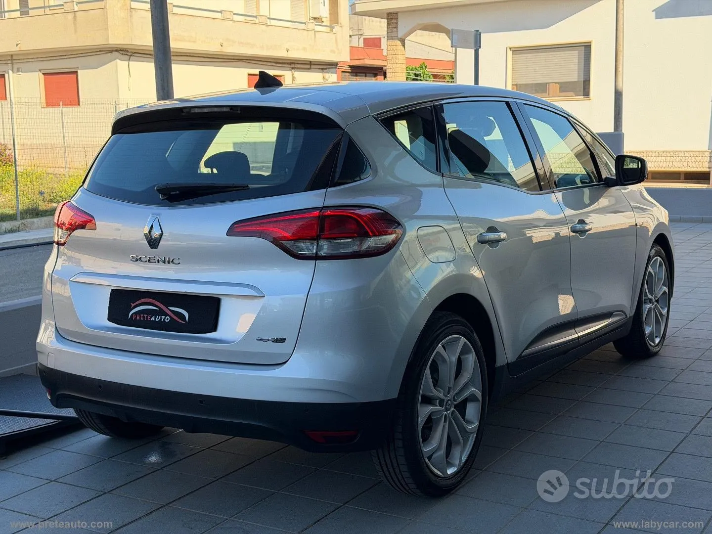 Renault Scenic 2017 photo 4