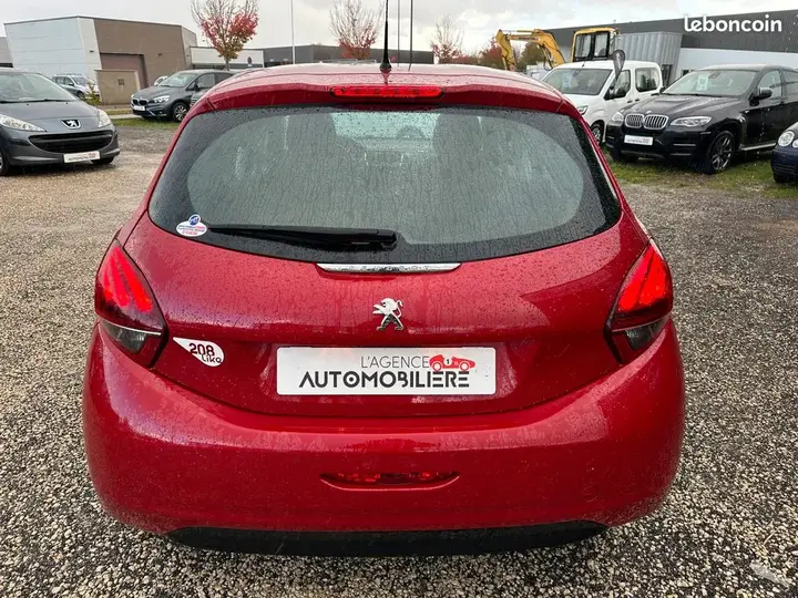 Peugeot 208 2016 photo 4