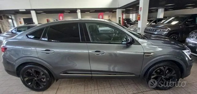 Renault Arkana 2023 photo 2
