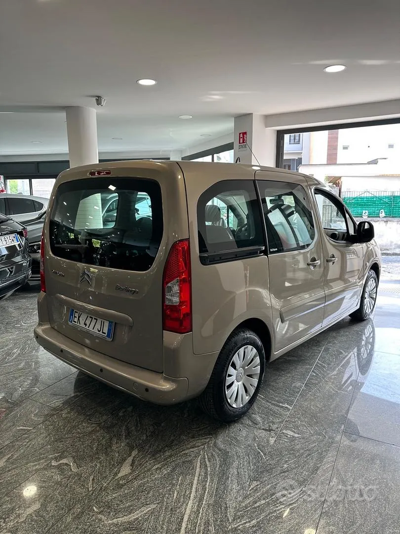 Citroen Berlingo 2011 photo 4