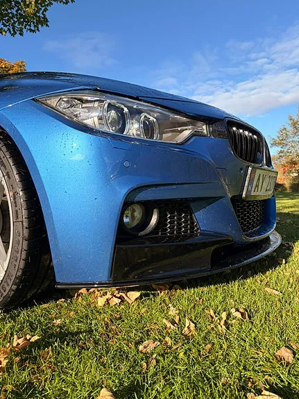 BMW 320D 2013 photo 2