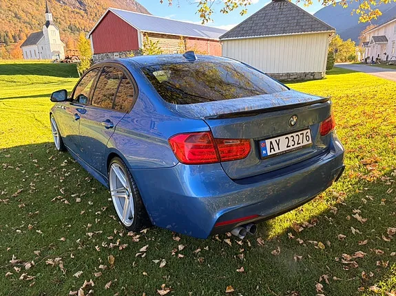 BMW 320D 2013 photo 3