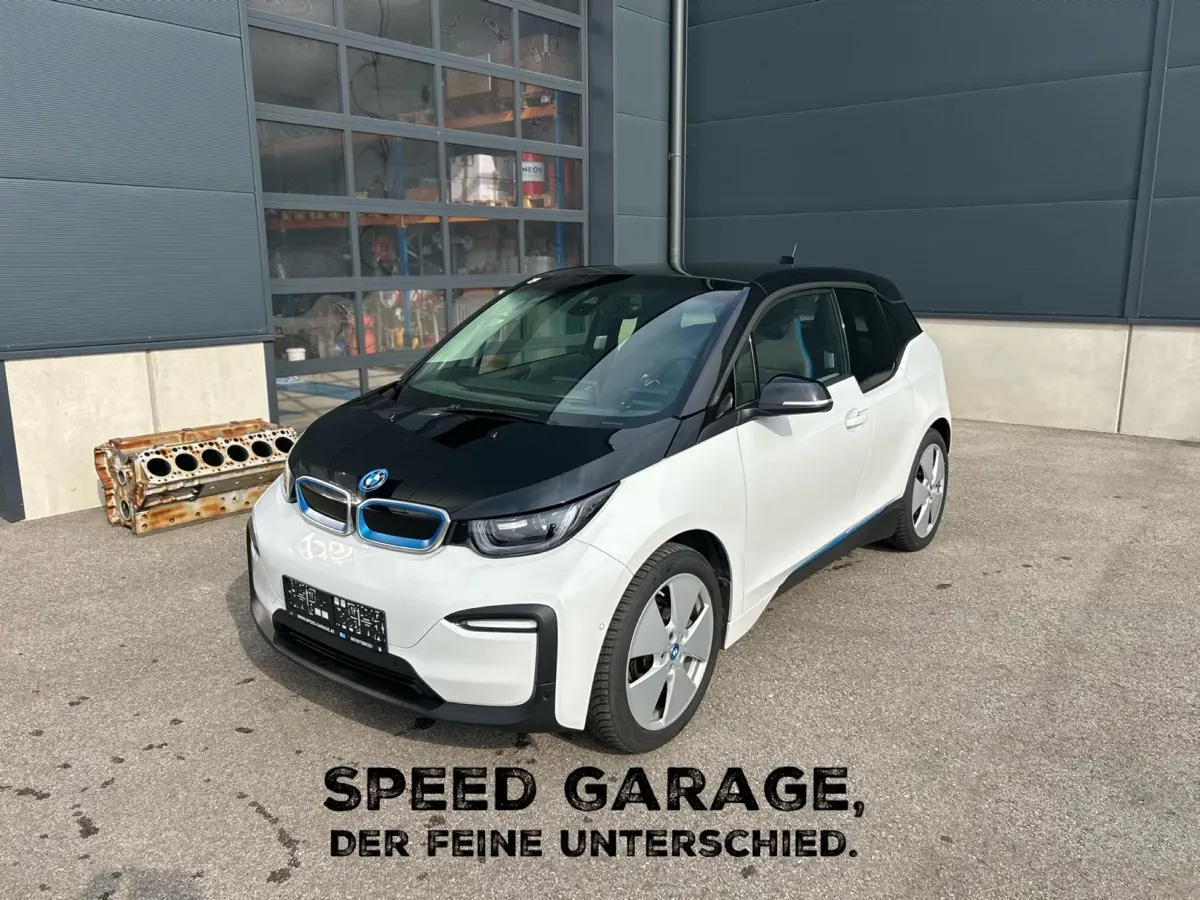 BMW I3
