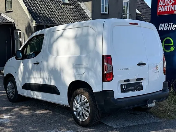 Peugeot Partner 2023 photo 2