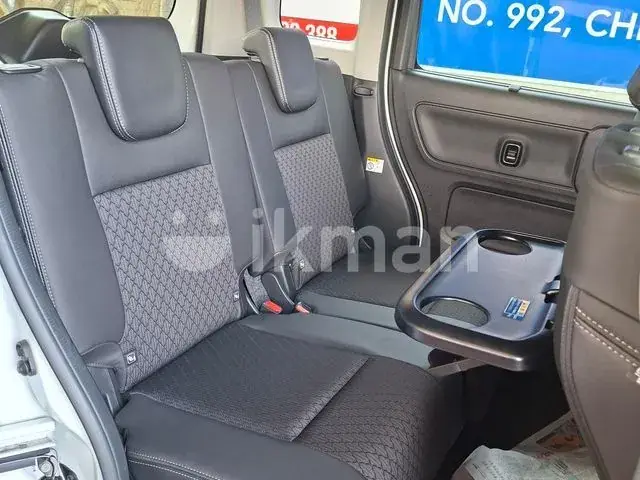 Suzuki Spacia 2023 photo 2