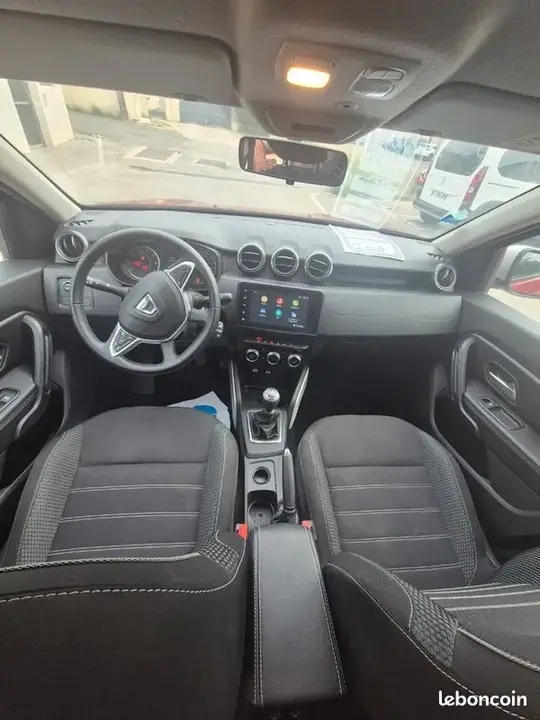 Dacia Duster 2021 photo 3