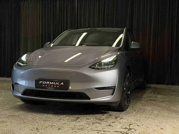 Tesla Model Y 2024 photo 3