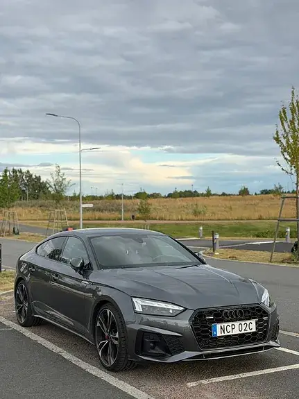 Audi A5 2021 photo 2
