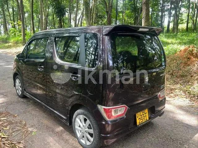 Suzuki Wagon R 2017 photo 4