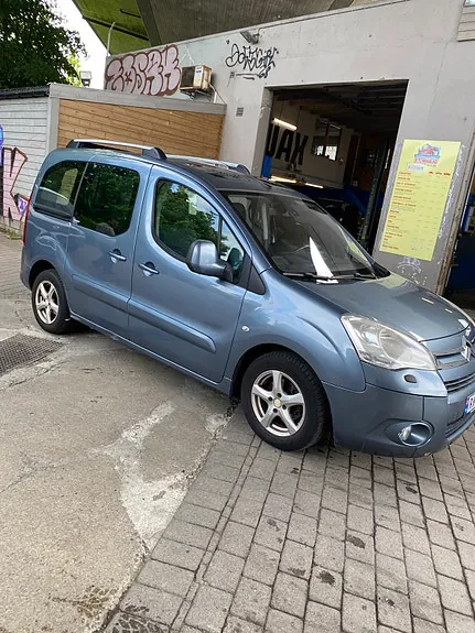 Citroen Berlingo 2009 photo 2