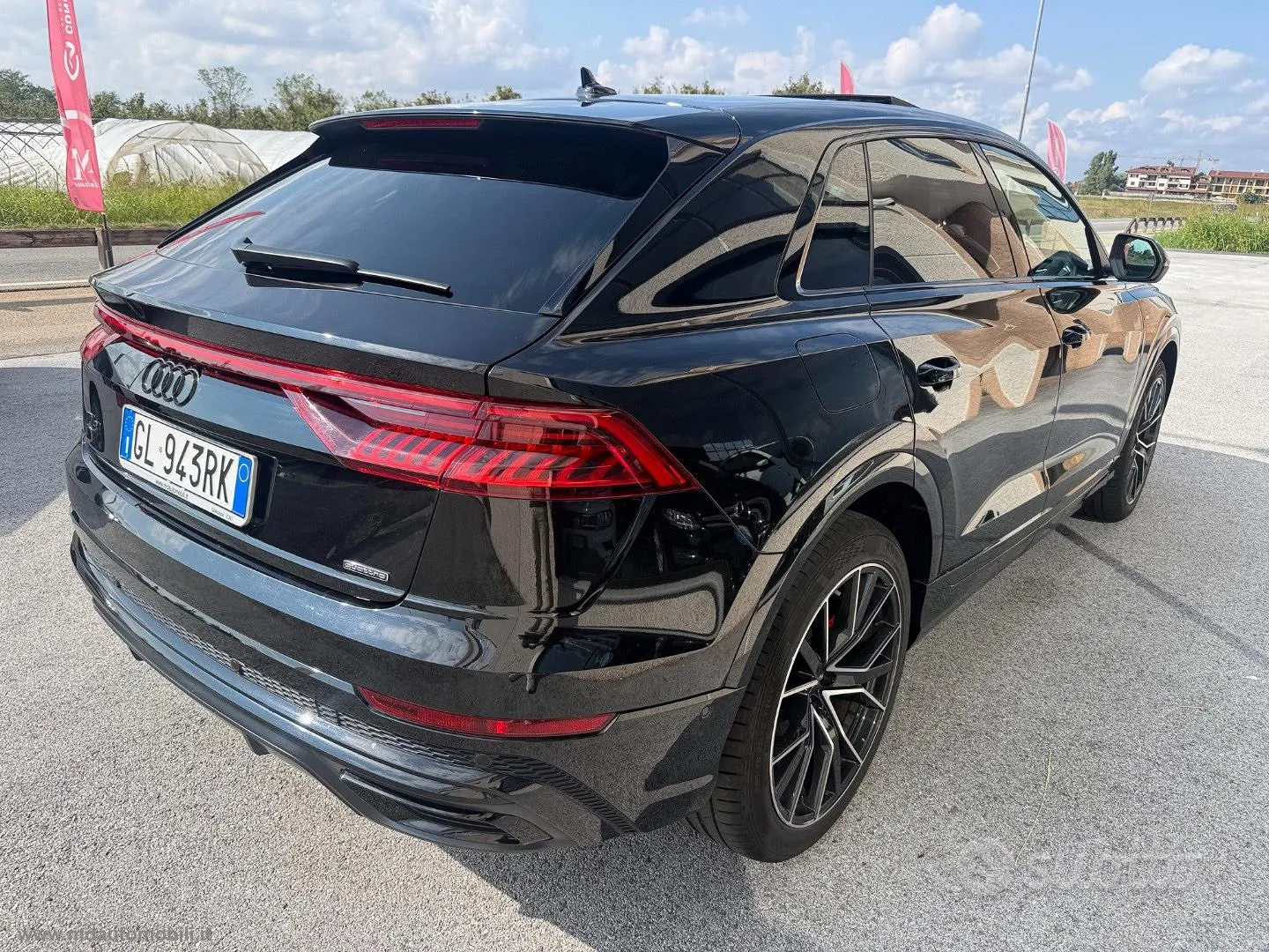 Audi Q8 2022 photo 3