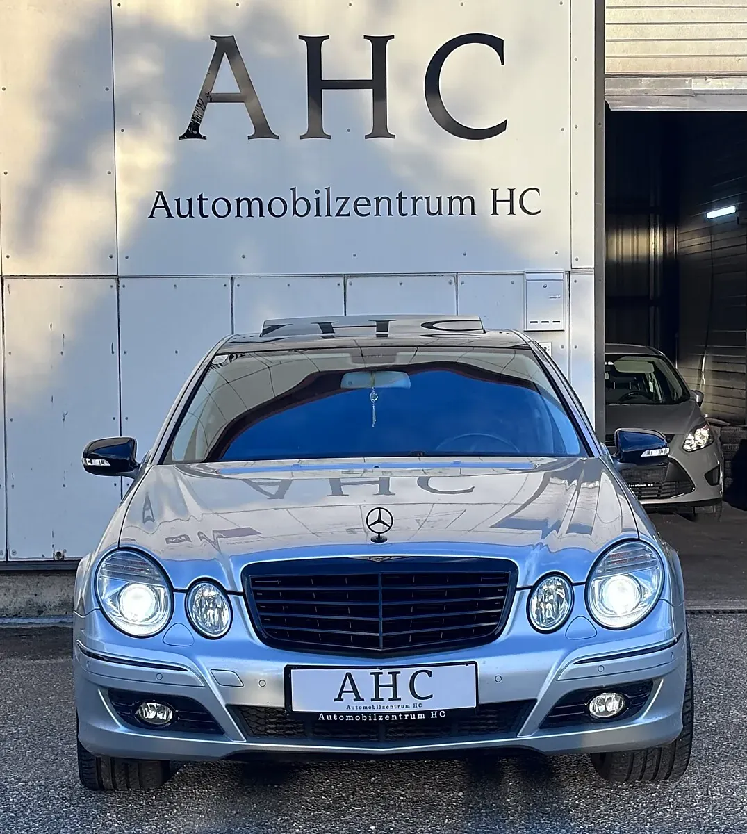 Mercedes-Benz E-Class 2007 photo 2