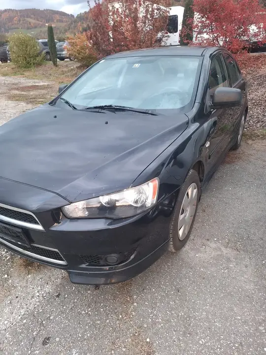 Mitsubishi Lancer