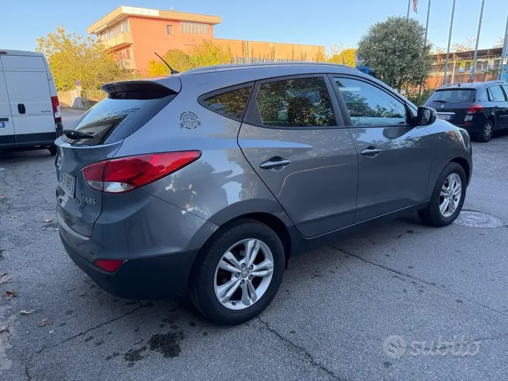Hyundai Ix35 2012 photo 3