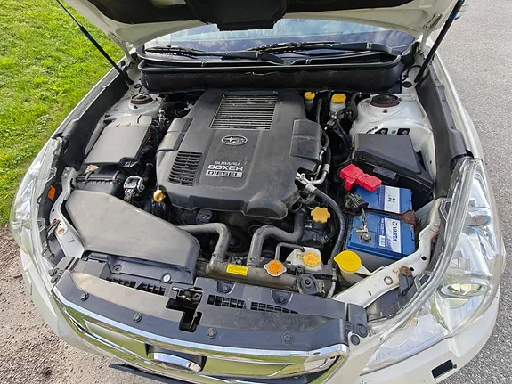 Subaru Legacy 2010 photo 5