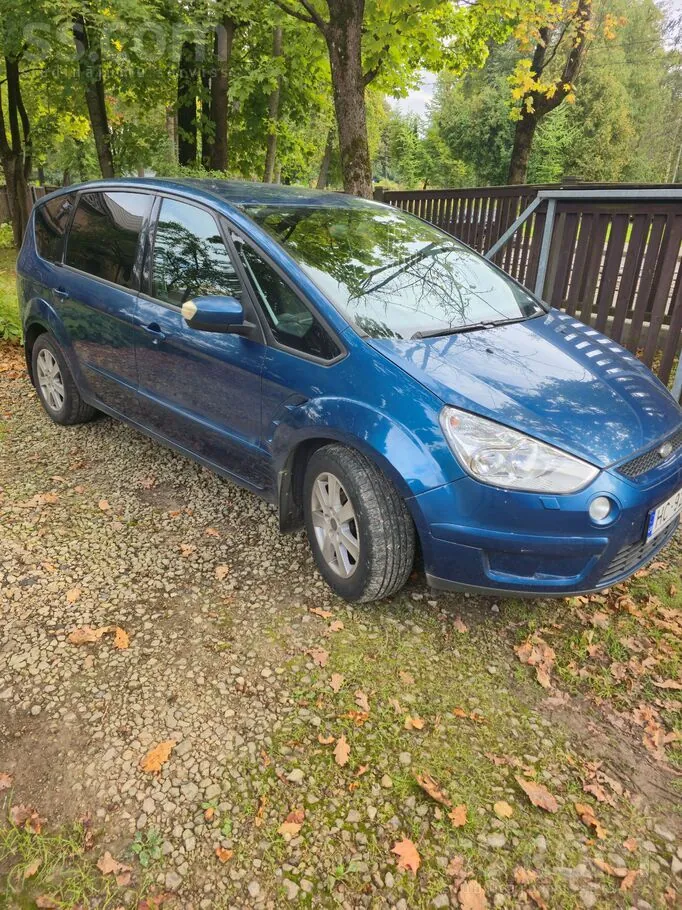 Ford S-Max