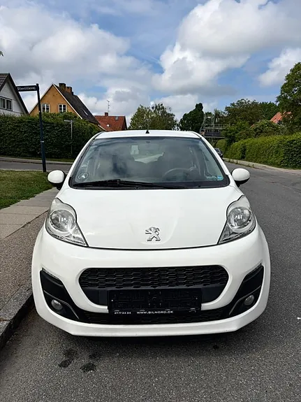 Peugeot 107 2013 photo 3