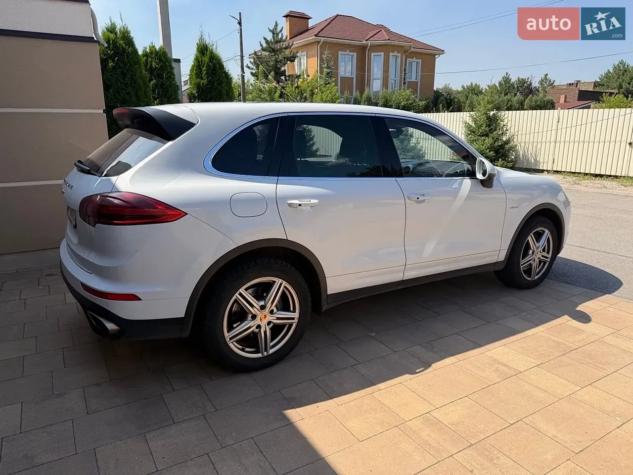 Porsche Cayenne 2015 photo 3