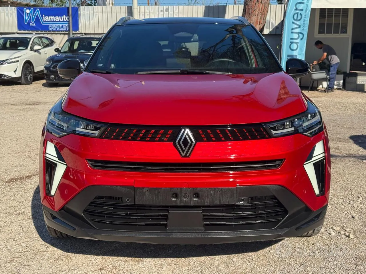 Renault Captur 2025 photo 2