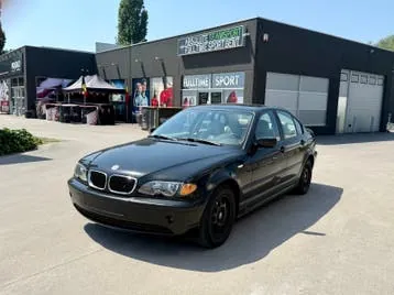 BMW 318I