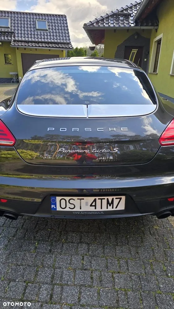 Porsche Panamera 2015 photo 4