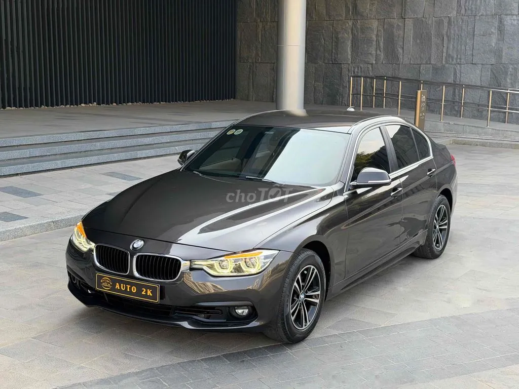 BMW 3 Series 2016 photo 4