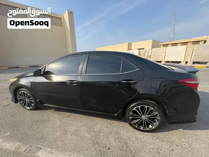 Toyota Corolla 2015 photo 2
