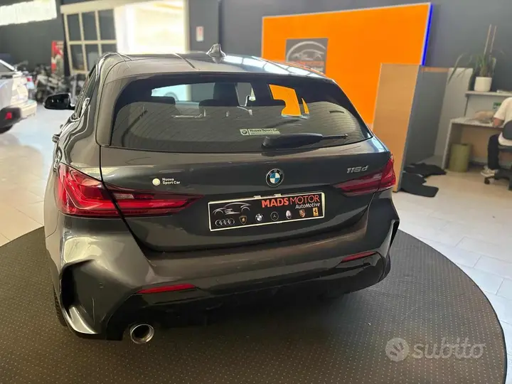 BMW 1 Series 2020 photo 5