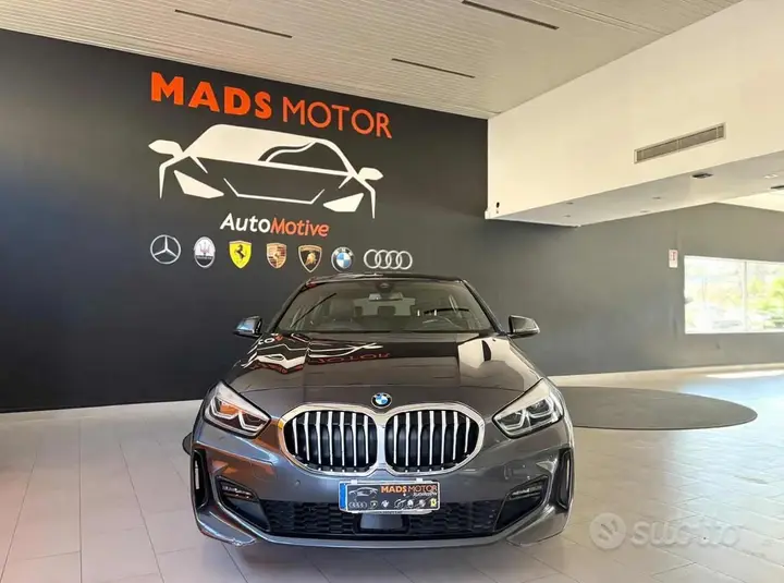 BMW 1 Series 2020 photo 2