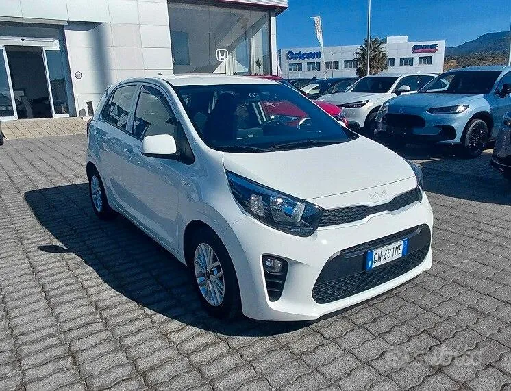 Kia Picanto 2023 photo 3