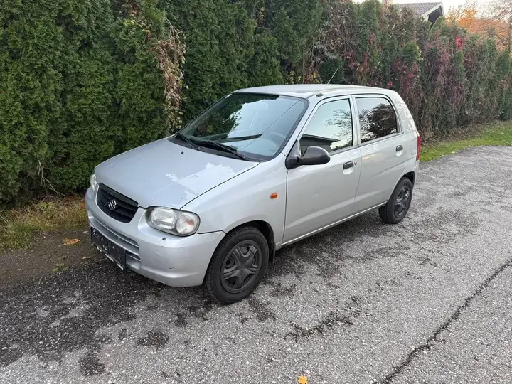 Suzuki Alto 2004 photo 2
