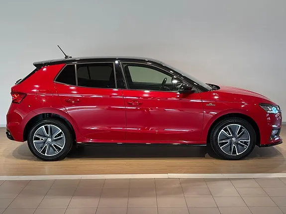 Skoda Fabia 2023 photo 3