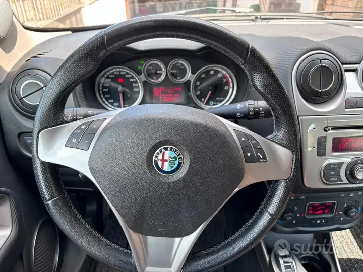 Alfa Romeo Mito 2010 photo 3