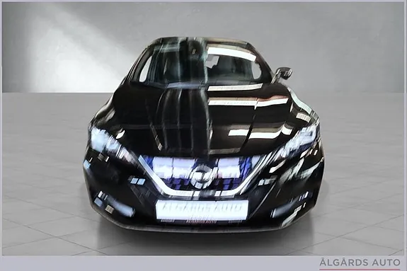 Nissan Leaf 2021 photo 2