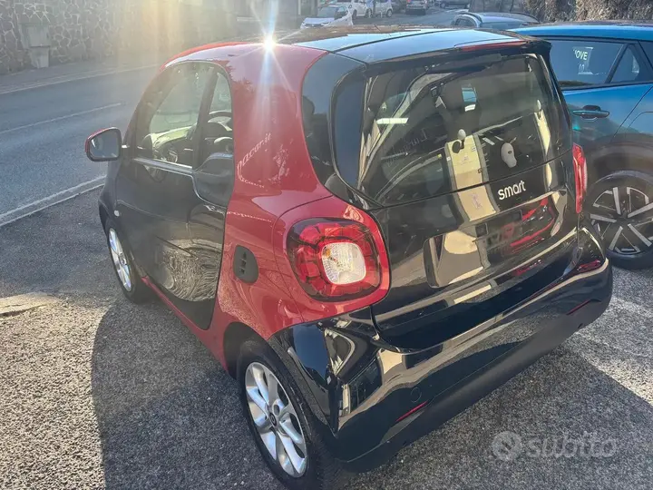 Smart Fortwo 2017 photo 4