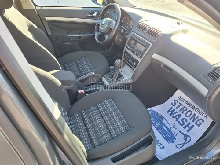 Skoda Octavia 2012 photo 4