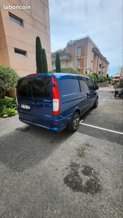 Mercedes-Benz Vito 2009 photo 2