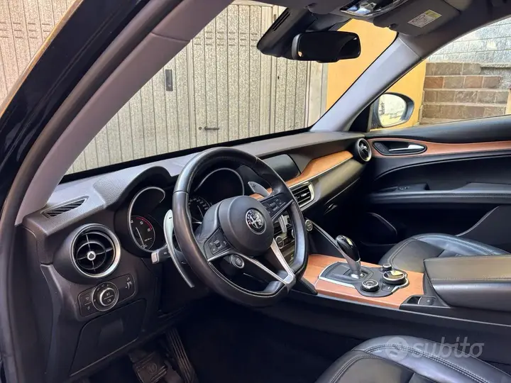 Alfa Romeo Stelvio 2018 photo 4