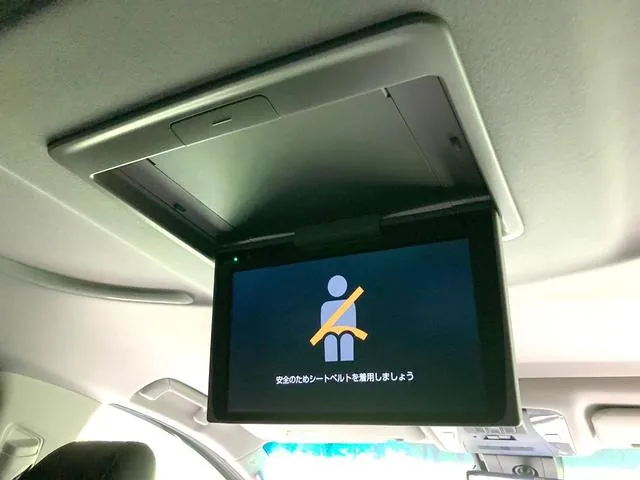 Toyota Alphard 2023 photo 4